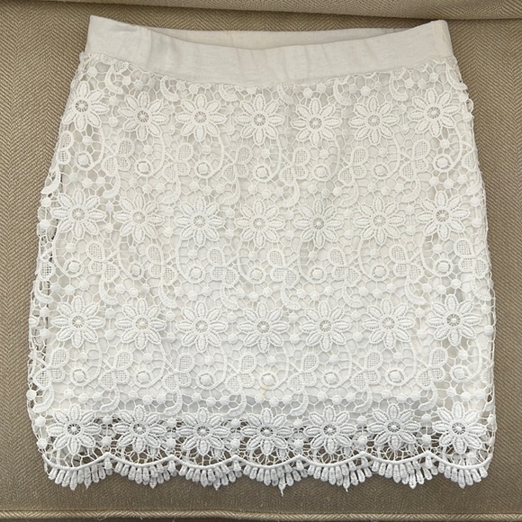 Floral embroidery mini skirt. Very gently used just like new. - Picture 1 of 1